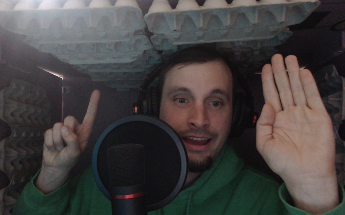 VoicerTimD's tweet photo. Yes, I am back in the booth. It’s great to be recording again. Now that I’m approved for membership to Online Voice Actor Affiliation, I’ll post to see what anyone there thinks of my recording quality.
#voiceactor #inhomestudio #boothy #diydesign #critiqueswelcome #facebookgroup https://t.co/sgNPfXjjV0