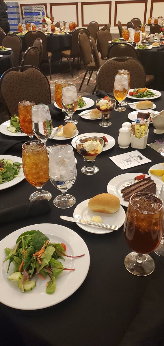 jillianguinn_'s tweet photo. The Lubbock Economic Forecast Luncheon at the Overton Hotel. @AllisonHays4 https://t.co/HvfZoVckpi