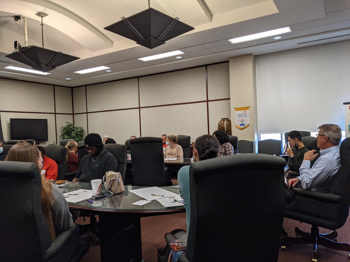 Kelli Antonides tweet media