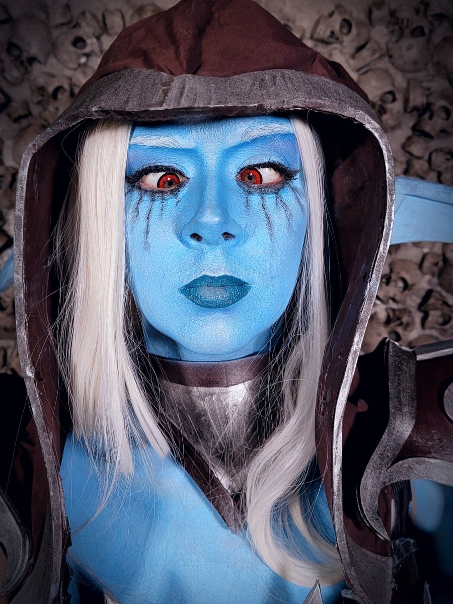 BeeFern9175's tweet photo. Couple Candid shots from the Sylvanas shoot.

Beautiful backgrounds/shots and Costume done by Kralizak  

Makeup by me, BeeFern Studios 

Loved this shoot, more to come.

#WorldofWarcraft #Sylvanas #Kralizak #Beefernstudios #Forthehorde #bansheequeen https://t.co/lkjk62yrDT