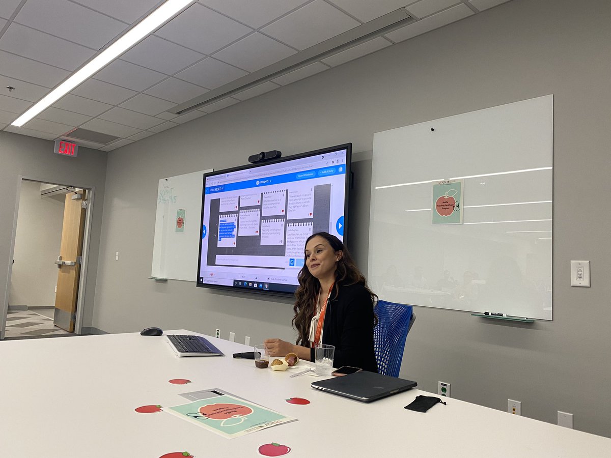 BeatrizTapia17's tweet photo. Happening now! MedEd Teaching Certificate Program at the UTRGVSOM. Welcome to our inaugural clinical educators cohort. #Excellence #MedicalEducator #BestTeachingPractices @UTRGVSOM @SOMFacultyUTRGV https://t.co/Ohi2ONRgYY