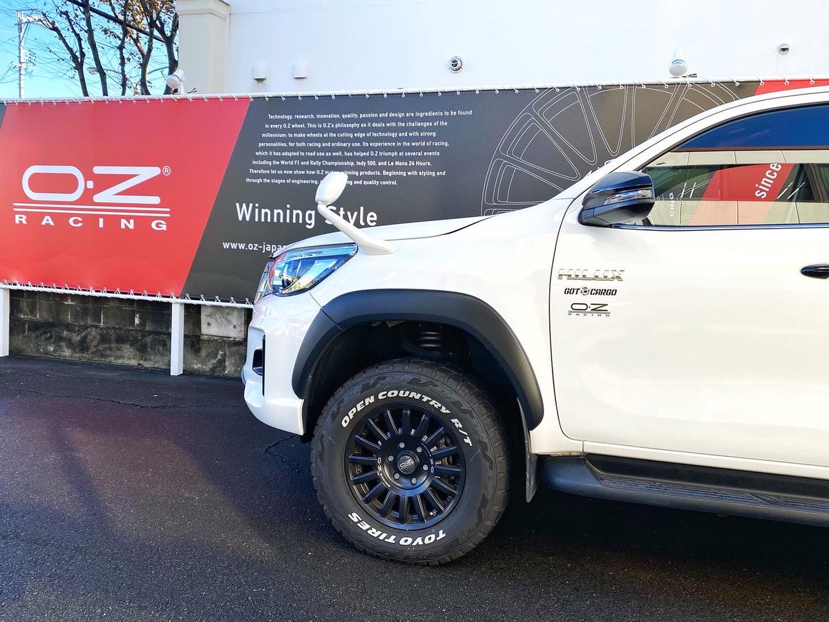 japan_oz's tweet photo. OZ Rally Raid x Toyota HILUX
#オーゼット #オーゼットホイール #ozホイール #ホイール #トヨタ #ハイラックス #アウトドア #キャンプ #オフロード #ラリー #大人チョイス #大人コーデ #足元倶楽部 #oz #ozwheels #ozracing #ozracingram #toyota #hilux #rallyraid #rally #gotcargo https://t.co/MX9CVcXQ6H