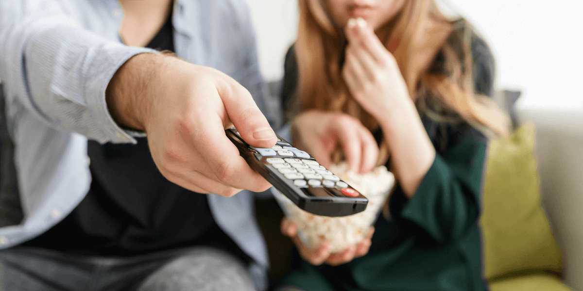 XperienceInvoke's tweet photo. TV series pilot testing helps studios determine whether their pilot has what it takes to succeed with viewers. Here are 5 things TV series pilot testing will tell you. https://t.co/VfDdZBBZ7t https://t.co/WMdauAWzXt