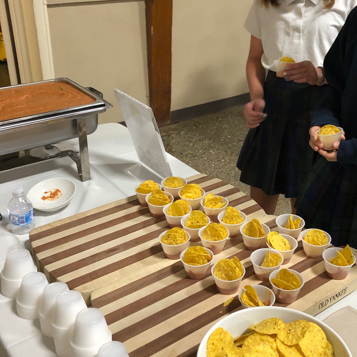 We definitely loved the Pizza hummus <a href="/FlikISDining/">FLIK Independent School Dining</a> Tasting today! 😋 

Thanks to Chef Joe and our PTA volunteers who continue to make these monthly tastings possible.