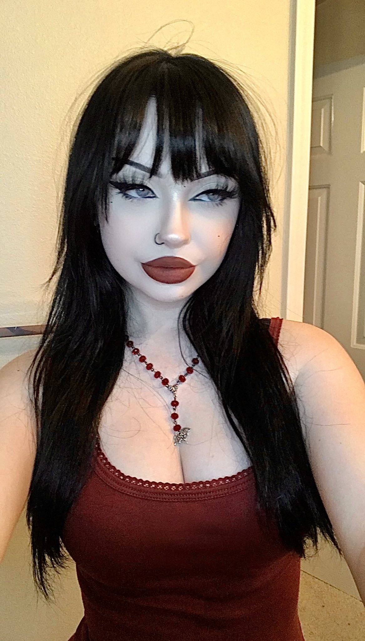 elora on Twitter "me one year ago today https //t.co/9GzgVjBxbL" / Twitter