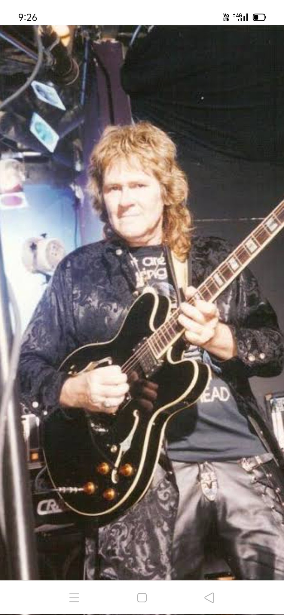 Happy Birthday Glen Buxton
(Born 10 November, 1947)         