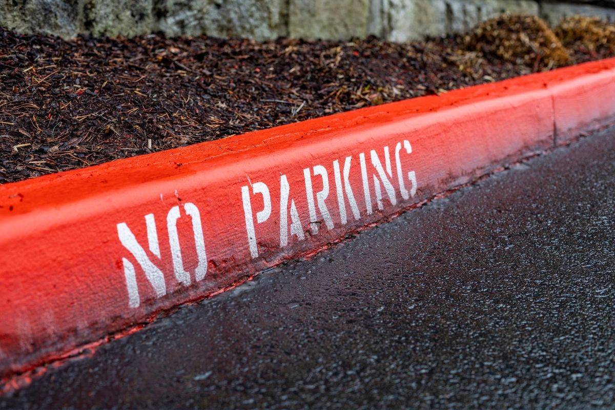 LookUpStrata's tweet photo. QLD Q: We don’t have enough car spaces for the number of cars at our small building. Can we agree to park on common property? - Answered by William Marquand, Tower Body Corporate
https://t.co/PvNvTpvU7q https://t.co/8wdxqvfx4f
