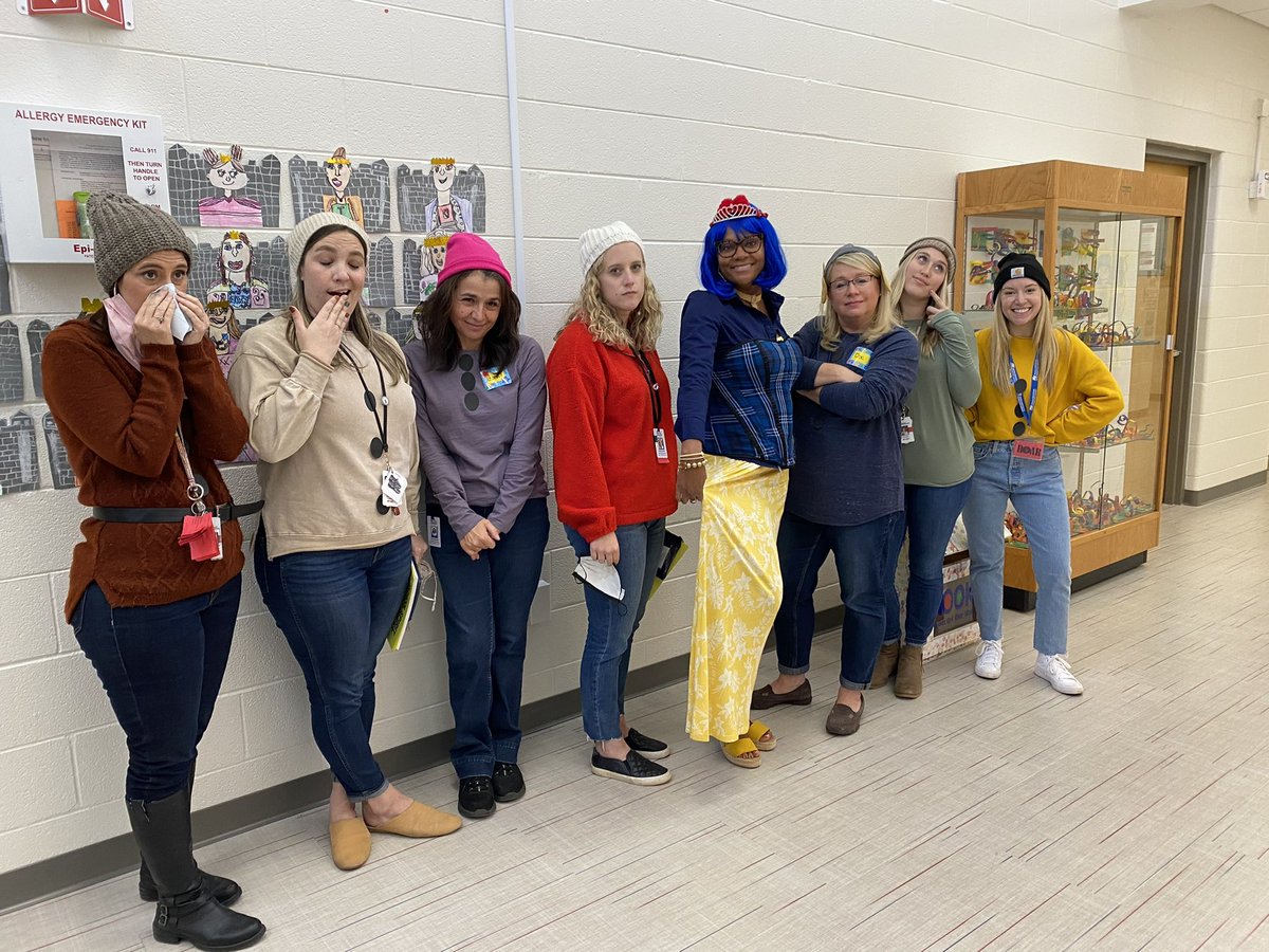 fssdLES's tweet photo. Our first and second grade teams were all about friendship today! #BeNiceWeek #DisneyFriends https://t.co/Vy9NypSeWq