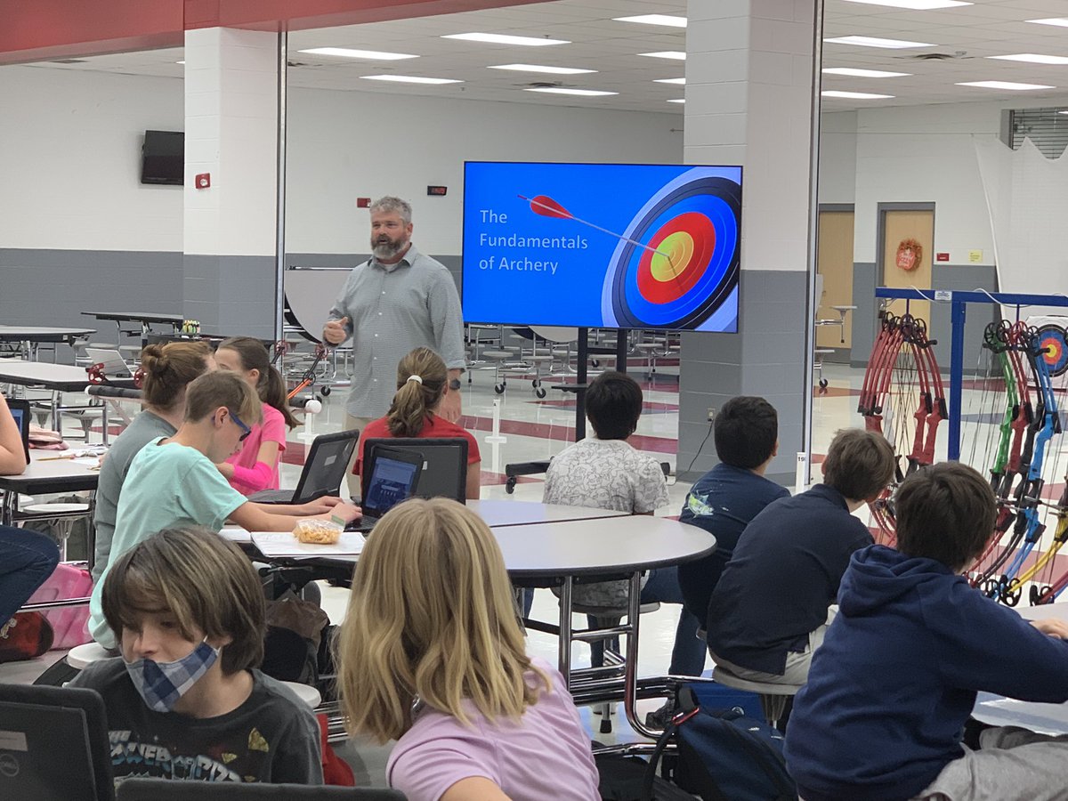 A new way of teaching archery fundamentals. #BeDifferent <a href="/SCMFalcons/">Stewarts Creek MS</a> <a href="/Principal_Murry/">Letoni Murry, Ed.D.</a> <a href="/rucoschools/">Rutherford County Schools</a>