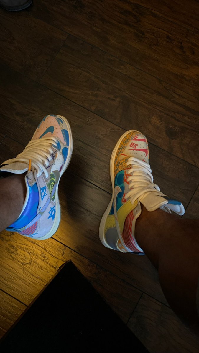 RetailTuesday's tweet photo. What y’all got for sale?? 

What’s good Twitter fam!!! Happy Tuesday!!!

No price cap tonight!!!

We’ll be running #RetailTuesday

Plz hit RT and let’s close some deals tonight!!! https://t.co/s6AjdSKXvb