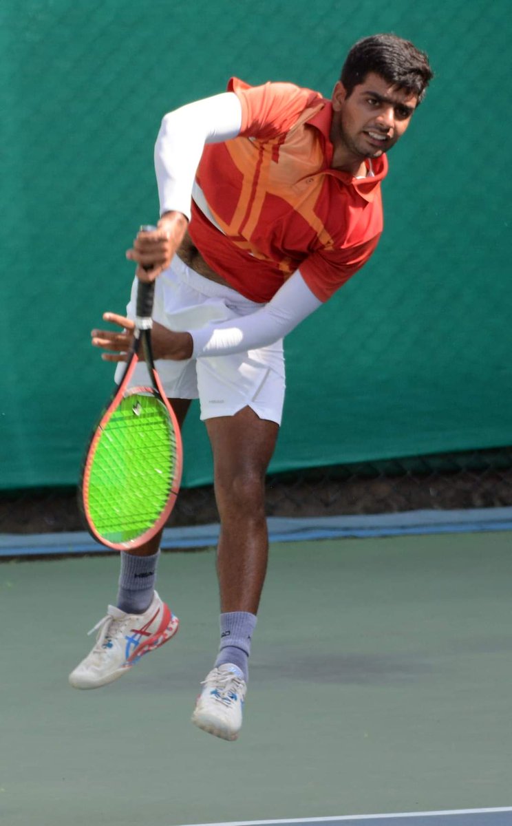 IndTennisDaily's tweet photo. ITF M15 INDORE FUTURES: 18YO AJAY MALIK SECURES FIRST ATP POINT

The diminutive Ajay Malik was at his fighting best, as he upset 9th seeded and big serving Aryan Goveas 6-4 6-4 in the 1st round. Ajay will take on 2017 Men's Fenesta Champion Dalwinder Singh in R2 https://t.co/UBDAylVjP3