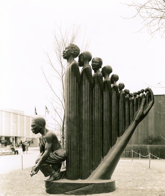 womensart1's tweet photo. 'The Harp' by US sculptor Augusta Savage, which was displayed at the 1939 World's Fair in New York City #WomensArt https://t.co/G8z0p3qj5R