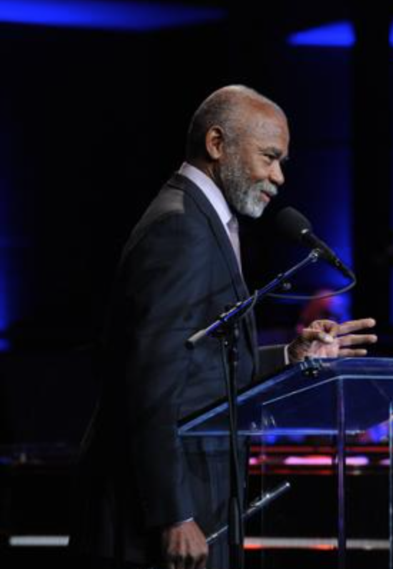 Happy Birthday Hubert Laws!
NEA Jazz Master

 