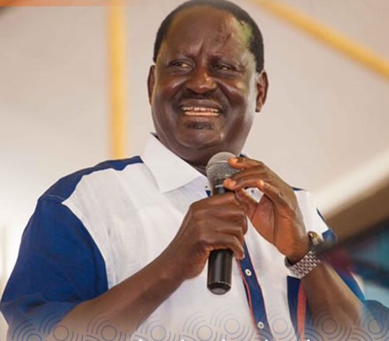 This is the 5th President of the Republic of Kenya. Let’s give the photo 200retweets. Everyone should see it. Let’s go. @MuruguKaritu <a href="/Alvin_Kanindo/">𝐀𝐥𝐯𝐢ṋ 𝐊𝐚ṋ𝐢ṋ𝐝𝐨</a>