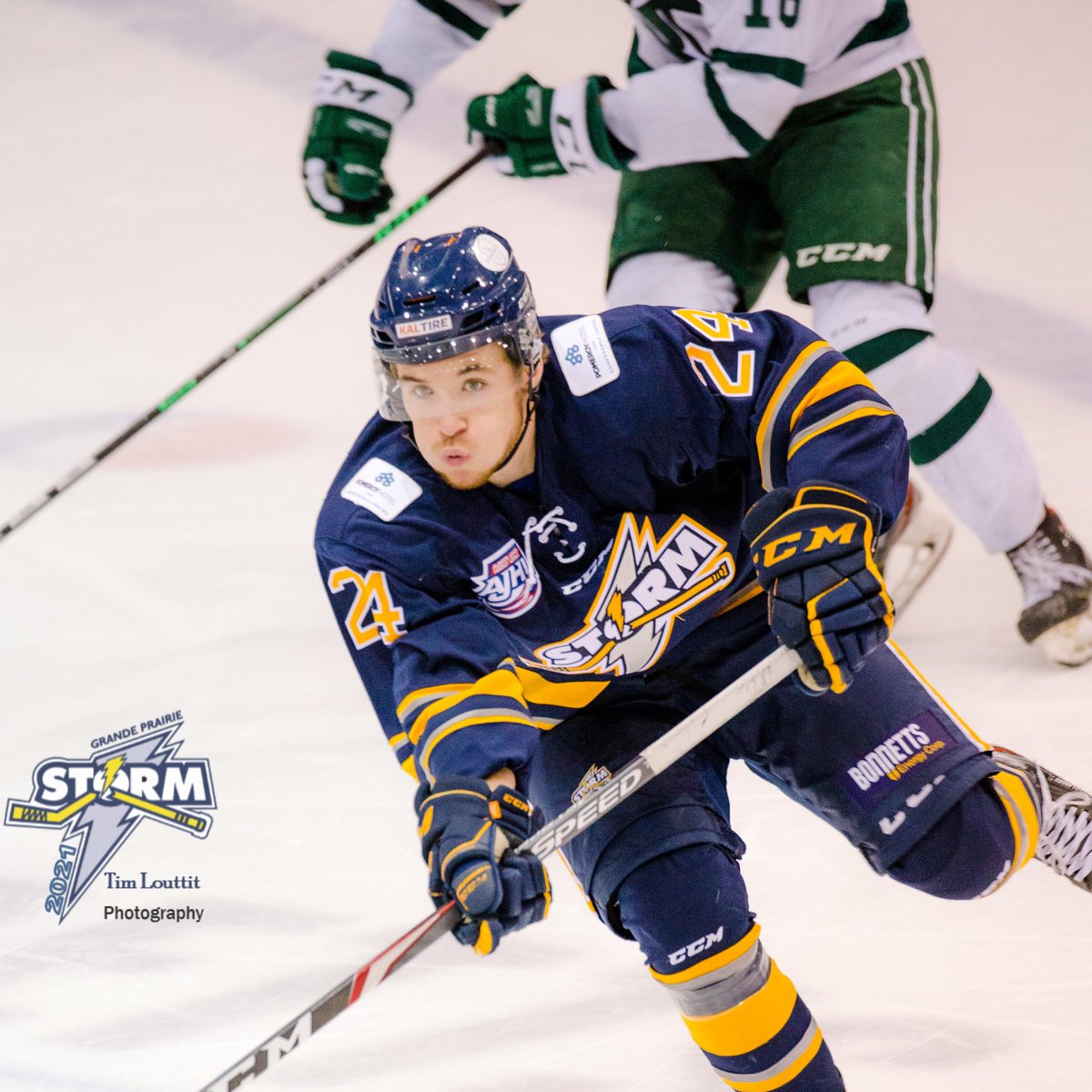 GPStorm's tweet photo. Congrats to Ethan Strang!  Pizza 73 AJHL Player of the Week for the first week of November! Five goals and and seven points, what a week!  #GOSTORMGO

Thank you HUB International for the player sponsorship this season @HUBInsurance https://t.co/ZqujUG0bJ3