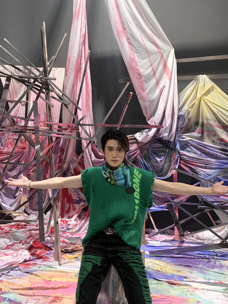 johnnyjaeisreal's tweet photo. ผมรีบวิ่งเลยครับ นึกว่าเค้าจะกอด https://t.co/4sARXV70VM