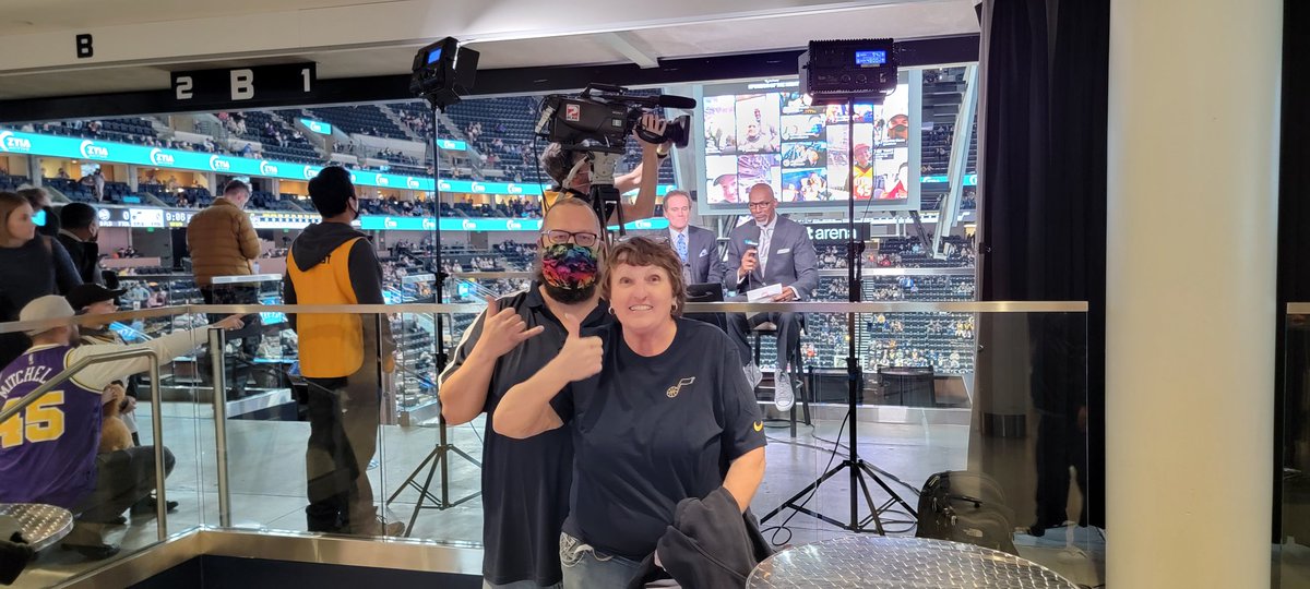 TonyMecham's tweet image. First Jazz game in 20 years #TakeNote