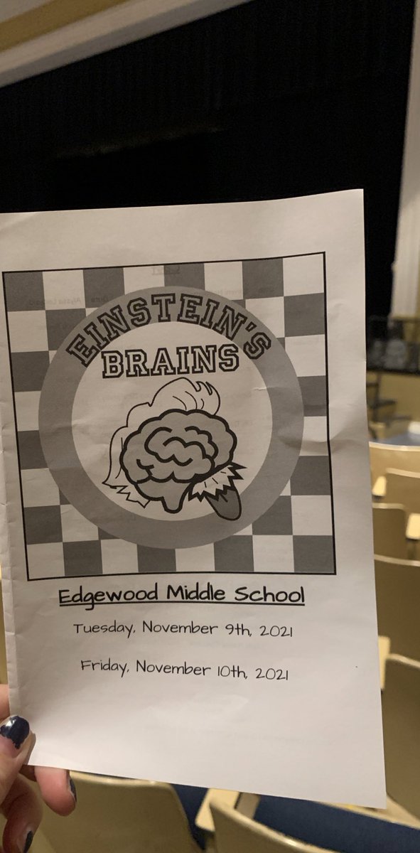 ari_gleicher's tweet photo. So proud of our @Edgewood112 students for an amazing production of Einstein’s Brains! #112Leads #epiceagles https://t.co/G6Bnvqog0G