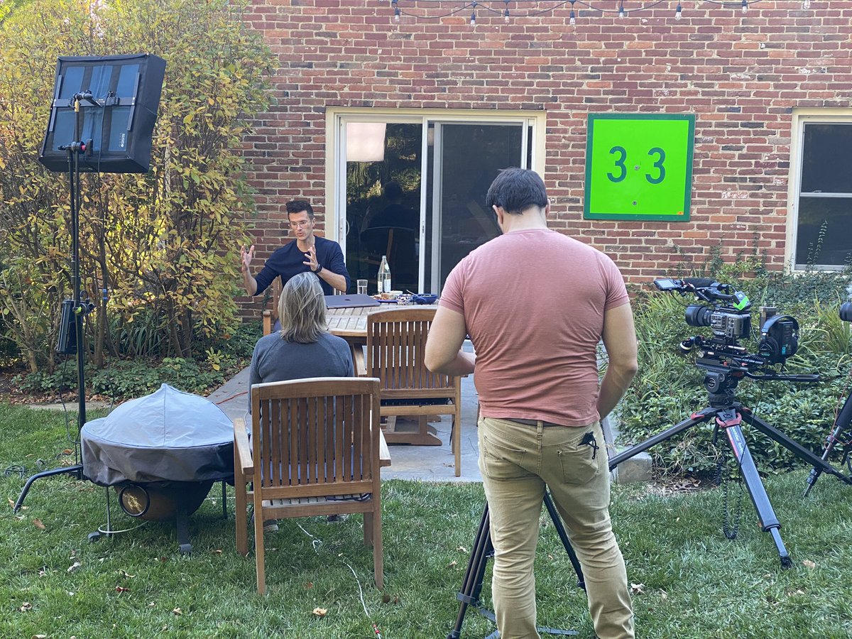 jroig_horizons's tweet photo. When your “home” office becomes a film 🎥 set… 🙏🏼 @cjcrim @natkendallt 
#NarrativesForPeace https://t.co/J0CbLXEMty
