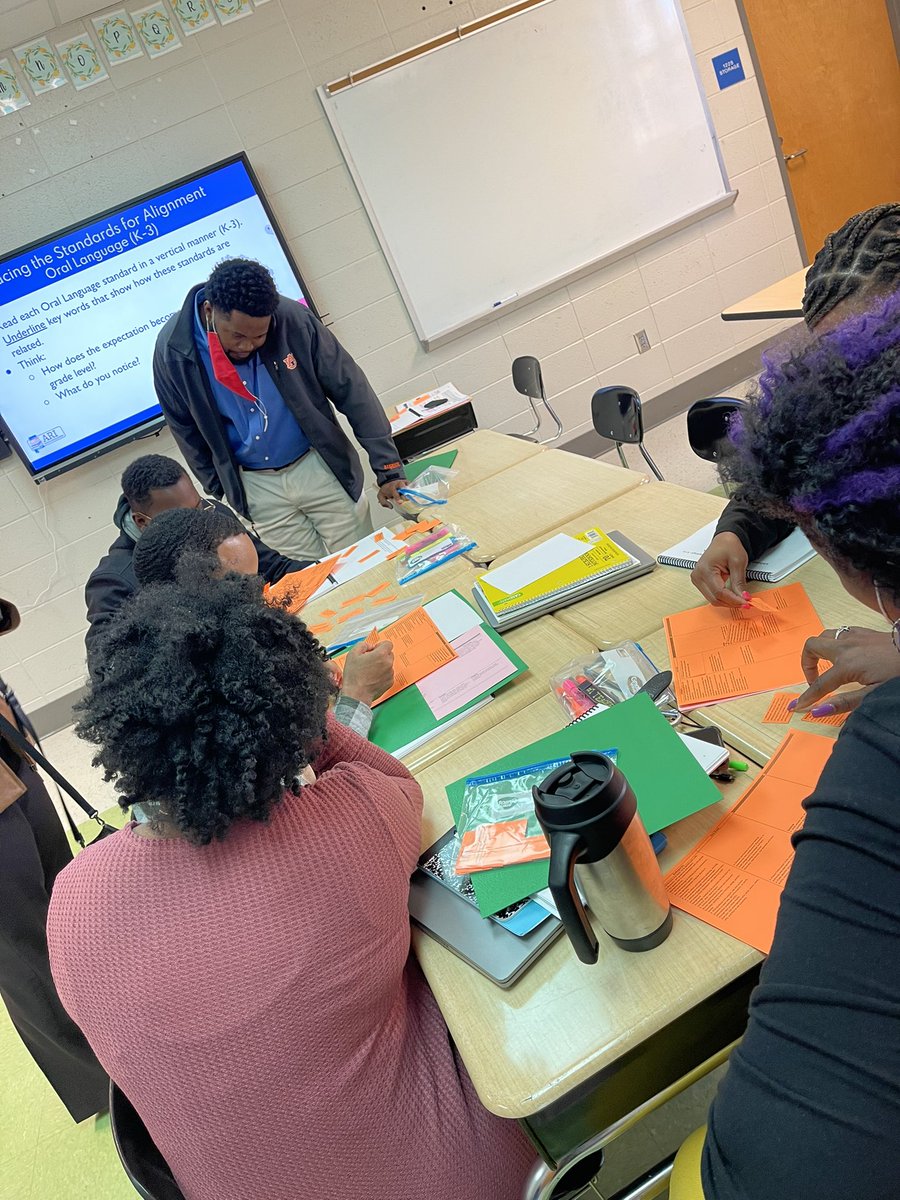 Bender1908's tweet photo. It’s the engagement for me! Our teachers and admin working hard during phase one of the new ELA COS 2021. @Eagles_EIS @4everyoungTom @AnjulenaJ_ARI @JefcoedK_5 @Alabama_Reading
#orallanguage #conceptsofprint #SOR https://t.co/2rgsZeHgLe