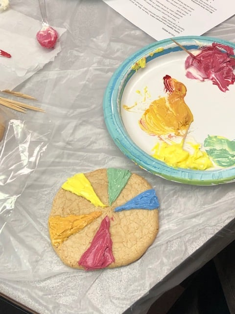 MaryFinley13's tweet photo. Students in @cherirock54 #cosmetology class are learning the #color wheel with a creative cookie activity! The color wheel features 12 shades with contrasting colors located across from each other. @mcscte #creativity https://t.co/4eMUMtJieG