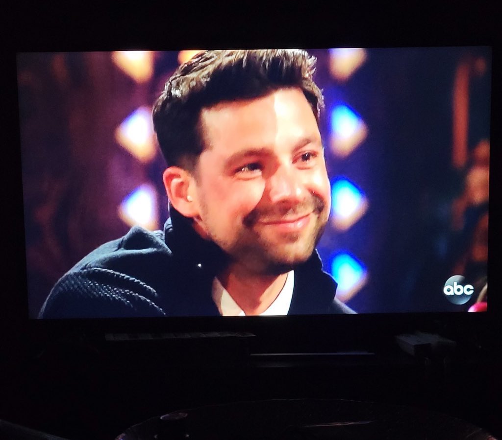 michellegelfond's tweet photo. You know who would never let you feel unseen and ignore you #bachelorette #TheBachelorette https://t.co/X4sqGkm4WL