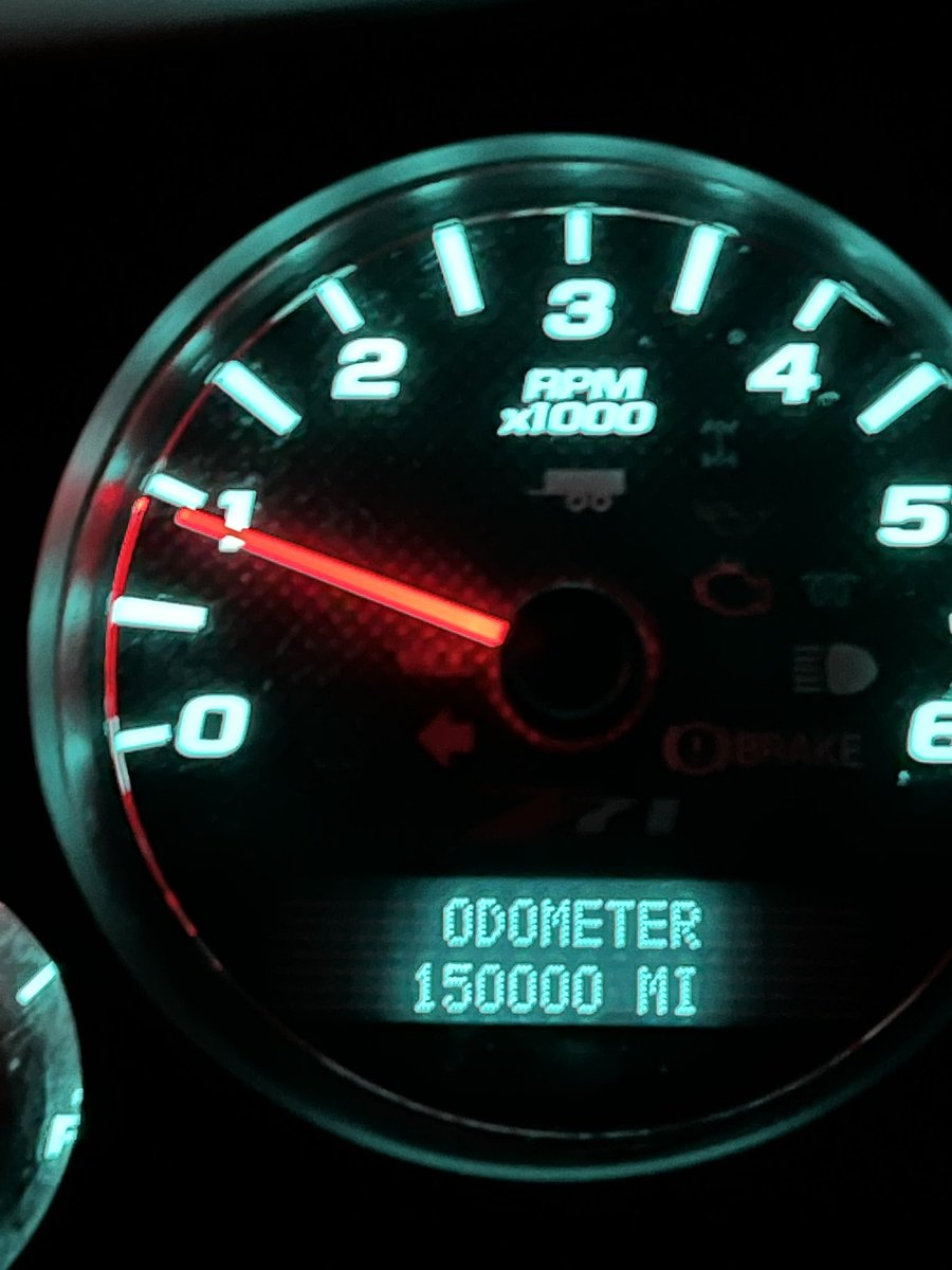 TweetingTahoe's tweet photo. 150.000 miles 

 #chevytahoe #tahoe #chevy https://t.co/z2a7GW2HIc