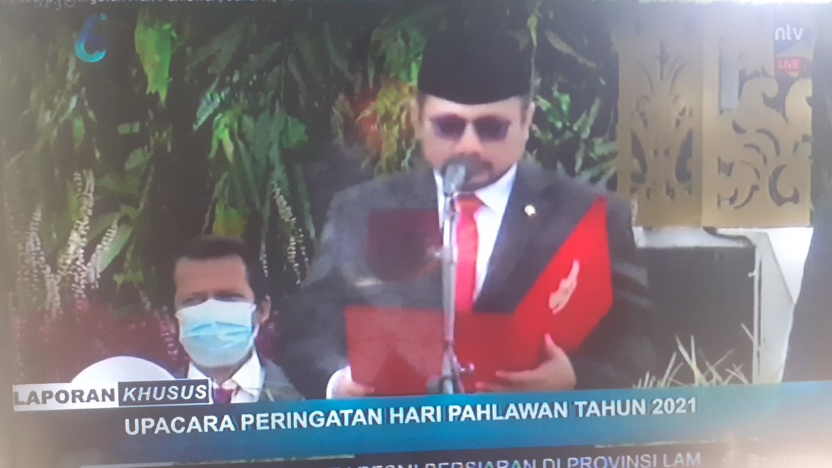 SLatu14's tweet photo. Rabu (10/11/21
Syaprudin Latuconsina
Luhkan Kab.Maluku Tengah, Mengikuti Upacara Peringatan
 Hari Pahlawan Tahun 2021.
#GiatluhkanSatminkalAmbon
#LuhkanKabMalukuTengah
#Luhlapor @brsdm_kp 
@puslatluhkp @kkpgoid https://t.co/fQWwnwbxQv