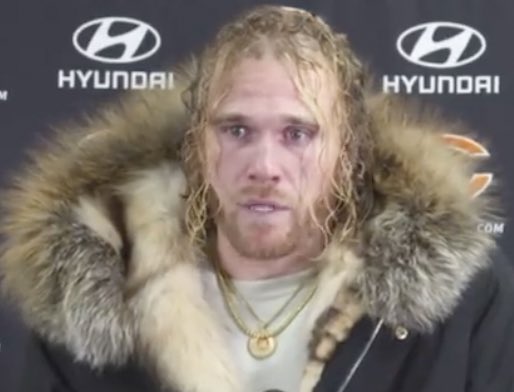PeteBlackburn's tweet photo. I just realized that Cassius Marsh looks like Connor McDavid if he has to spend 3-5 more winters in Edmonton without a Cup https://t.co/40A1OsdGB1