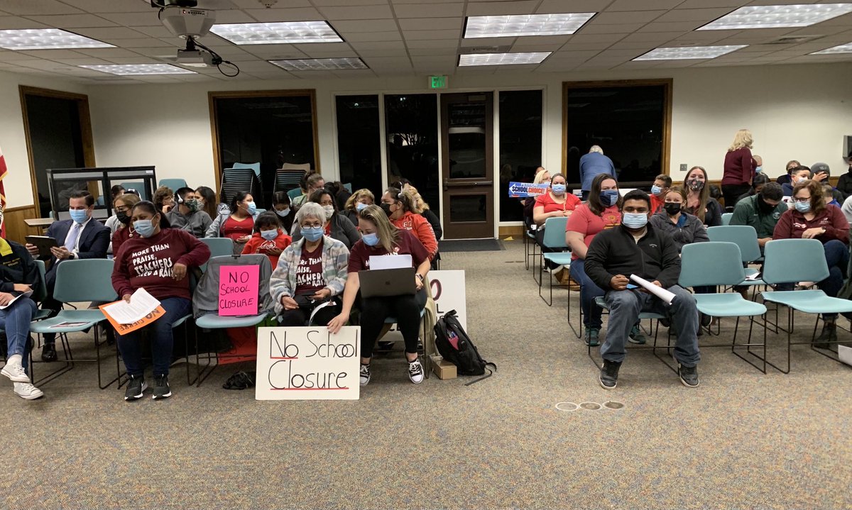 jmeslin's tweet image. Paso Robles school board mtg. Keep school Georgia Brown. Listen to Latino community. Give teachers full COLA raise.