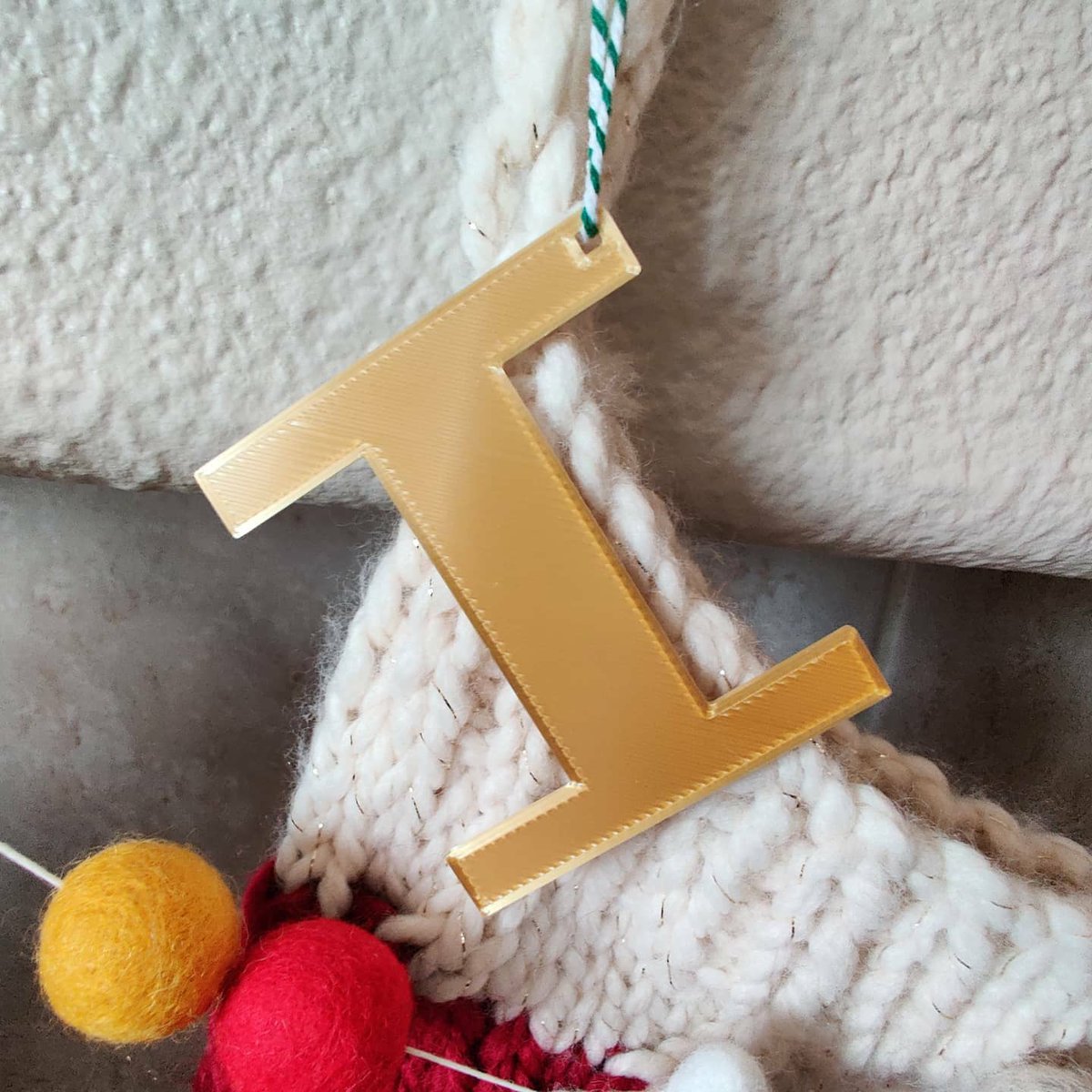 PhilaminarPrint's tweet photo. Help #Santa keep all of these stocking straight with #Pixel #Stocking Tags. Markers for four legged friends, too!
https://t.co/eSGLsEExVD

#christmasdecor #stockings #stockingstuffers #christmas #christmas2021 #cat #dog #pixelart  #holiday #holidayseason #christmasdecorations https://t.co/KyUBKE6gYP