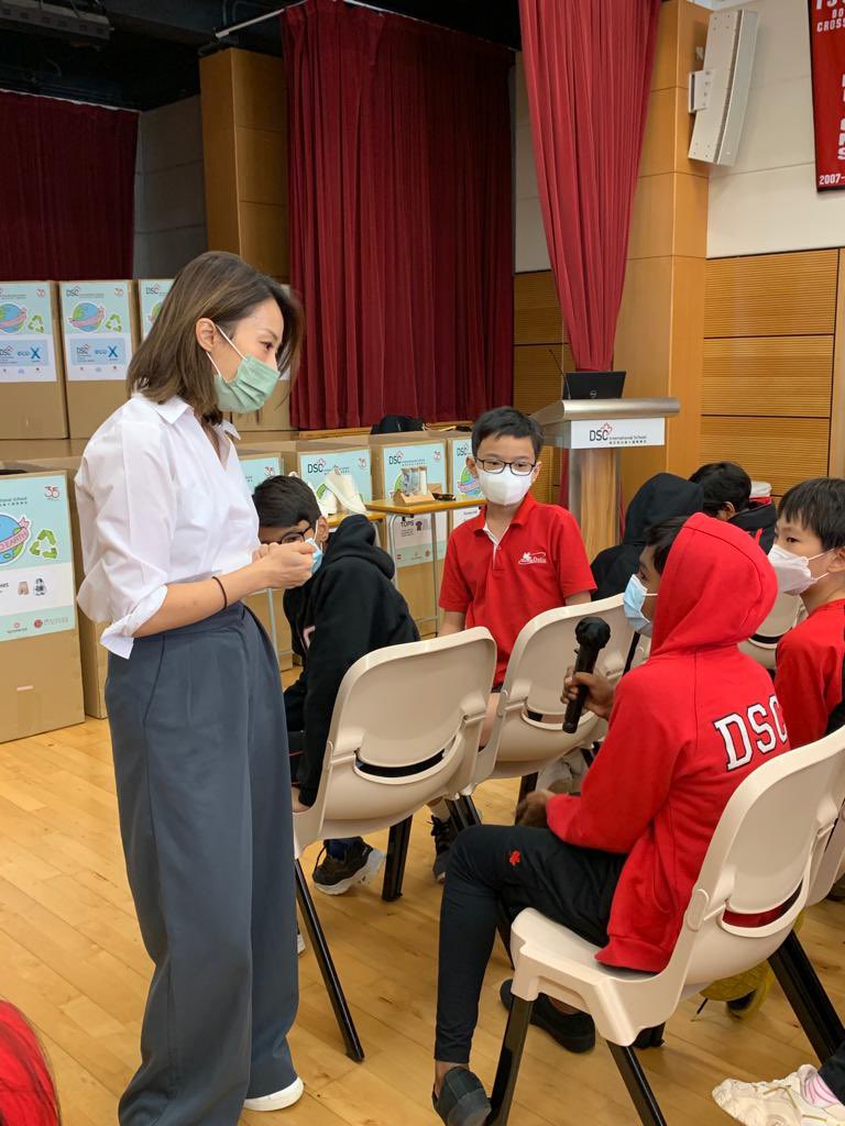 dsc_hk's tweet photo. Thank you so much to our Eco-X keynote speaker Natalie Chow from KIBO and Happy Baton! Our students learned a lot about sustainable fashion and creativity from her presentation.

#ECOxDSC #CallToEarth #sustainability #cnn https://t.co/xFSGR0hhac