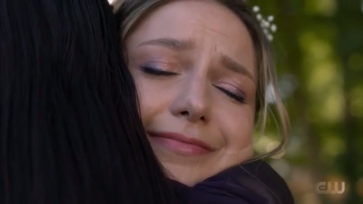 Wadi_Korrasami's tweet photo. they are canon, idc what you think, they are canon. Supercorp Endgame. #supergirl https://t.co/A7qfxTvyb3