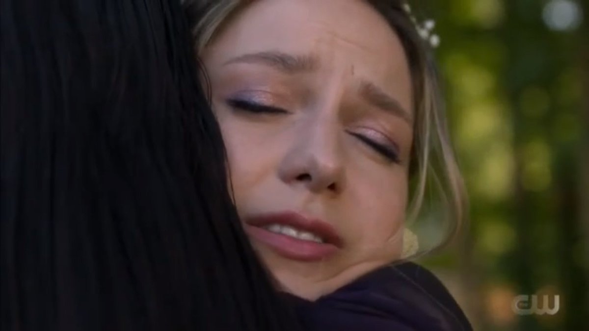 Wadi_Korrasami's tweet photo. they are canon, idc what you think, they are canon. Supercorp Endgame. #supergirl https://t.co/A7qfxTvyb3