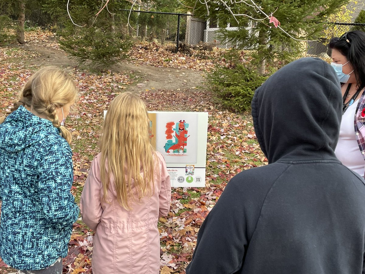 Wonderful story walk and learning to be ourselves today with Mrs. Thurlow. Thank you! #movedbystories <a href="/SCDSBequity/">SCDSB DEI/ML Department</a> <a href="/SCDSB_Schools/">Simcoe County District School Board</a> <a href="/OneWorldSchoolh/">OneWorld Schoolhouse</a> <a href="/HewittsCreek/">Hewitt's Creek</a>