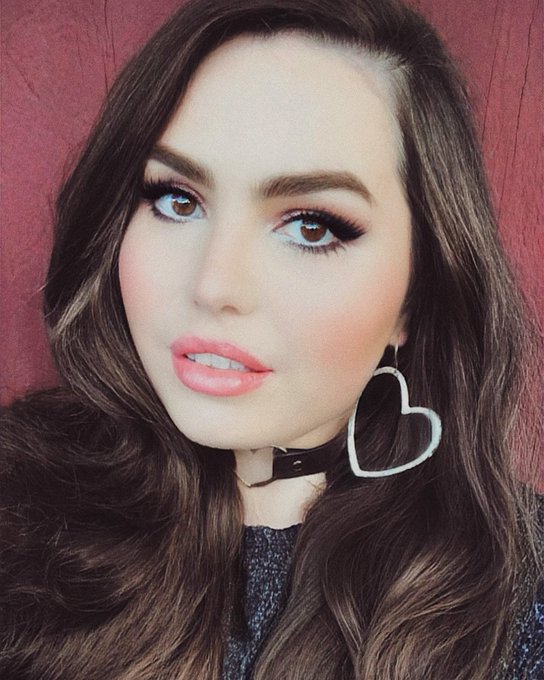 ✨⭐️✨ What can I do  when the night comes  and I break into stars.  🖤🌙🐺 https://t.co/dDSfy6ZjGG<a href="/tag/halloween2021"class="tags"><span>#halloween2021</span></a>