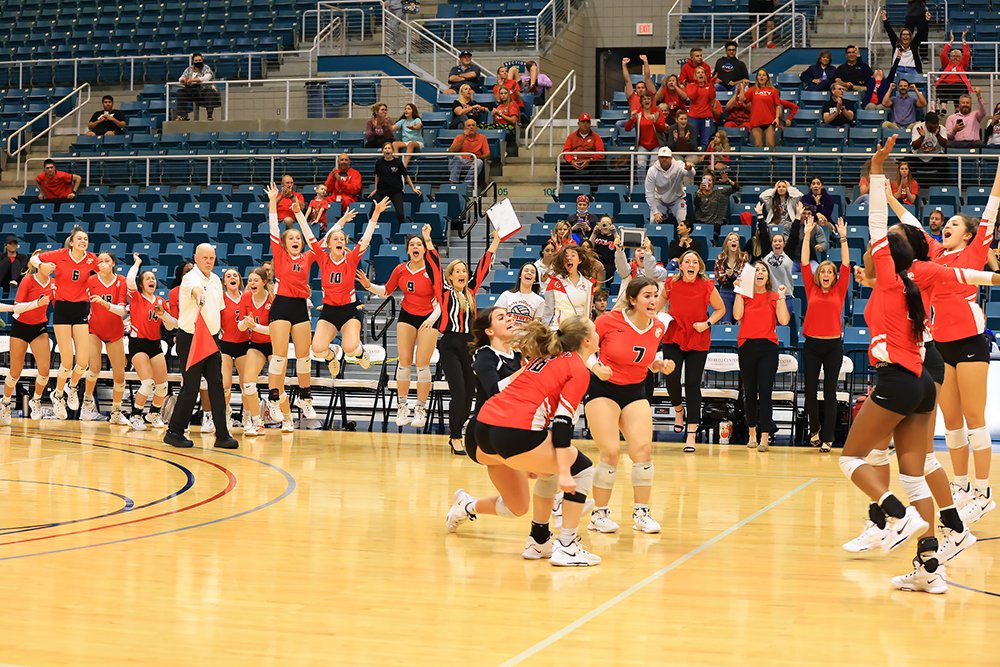 When a picture Is worth 1000 words @katyvball21 <a href="/DentonIzzy/">Izzy Denton</a> <a href="/KaileyWyckoff/">Kailey Wyckoff</a> <a href="/jordangambletx/">Jordan Gamble</a> @chandlerlee2022 <a href="/MaddieWaak/">Madeleine Waak</a> <a href="/brookepagell/">brooke</a> <a href="/MadeleineChaap1/">Madeleine Chaapel</a>