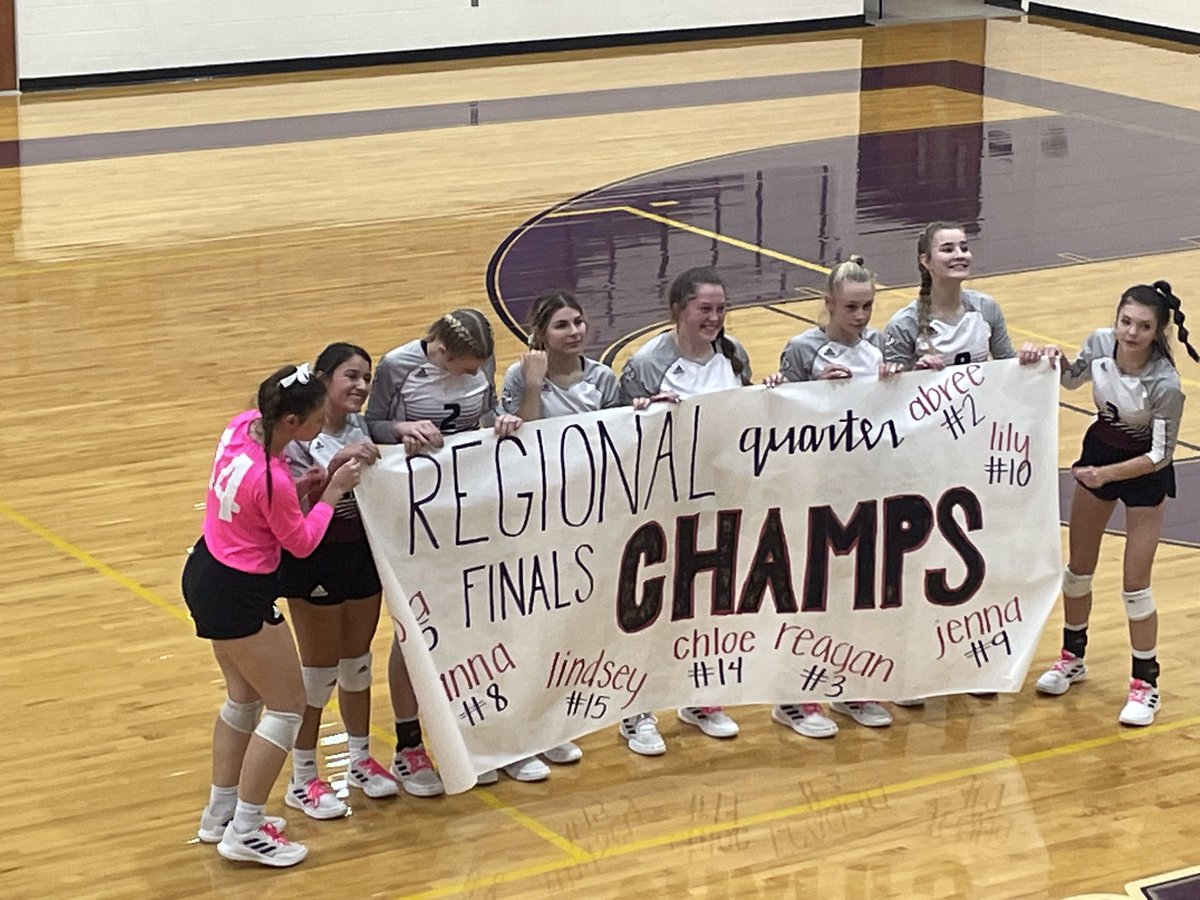 IolaBoosterClub's tweet photo. Quarterfinals Volleyball Championship: 
Iola vs. Cayuga at Buffalo High School- 
Iola wins!!! 🏐 

25-8
25-10
25-5

Congratulations, Lady Bulldogs!! 🐾🏆🐾 https://t.co/5njUM8w5DB