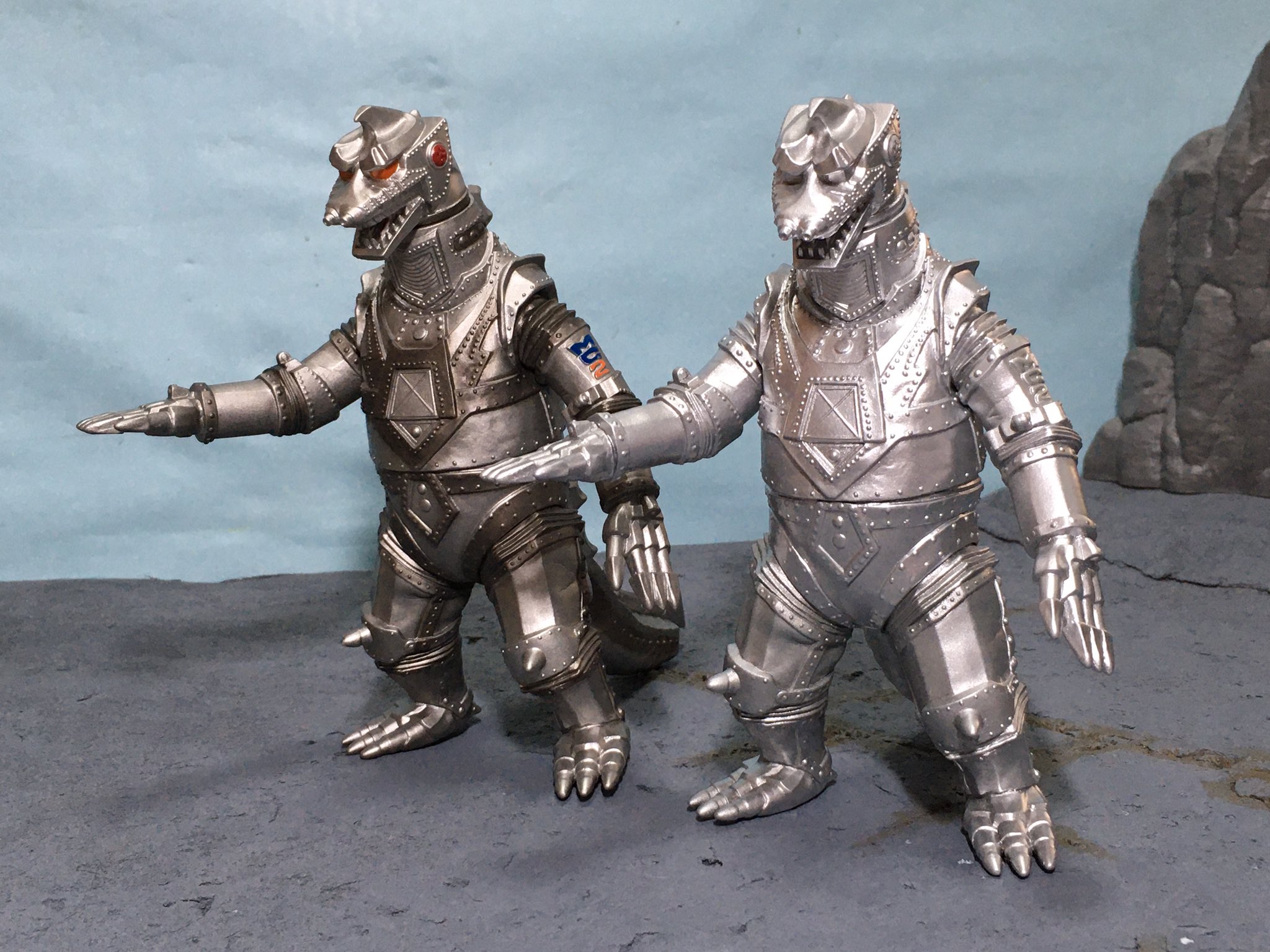 【在庫処分大特価!!】 ムービーモンスターシリーズ メカゴジラ 1975 ダメージカラー 特撮