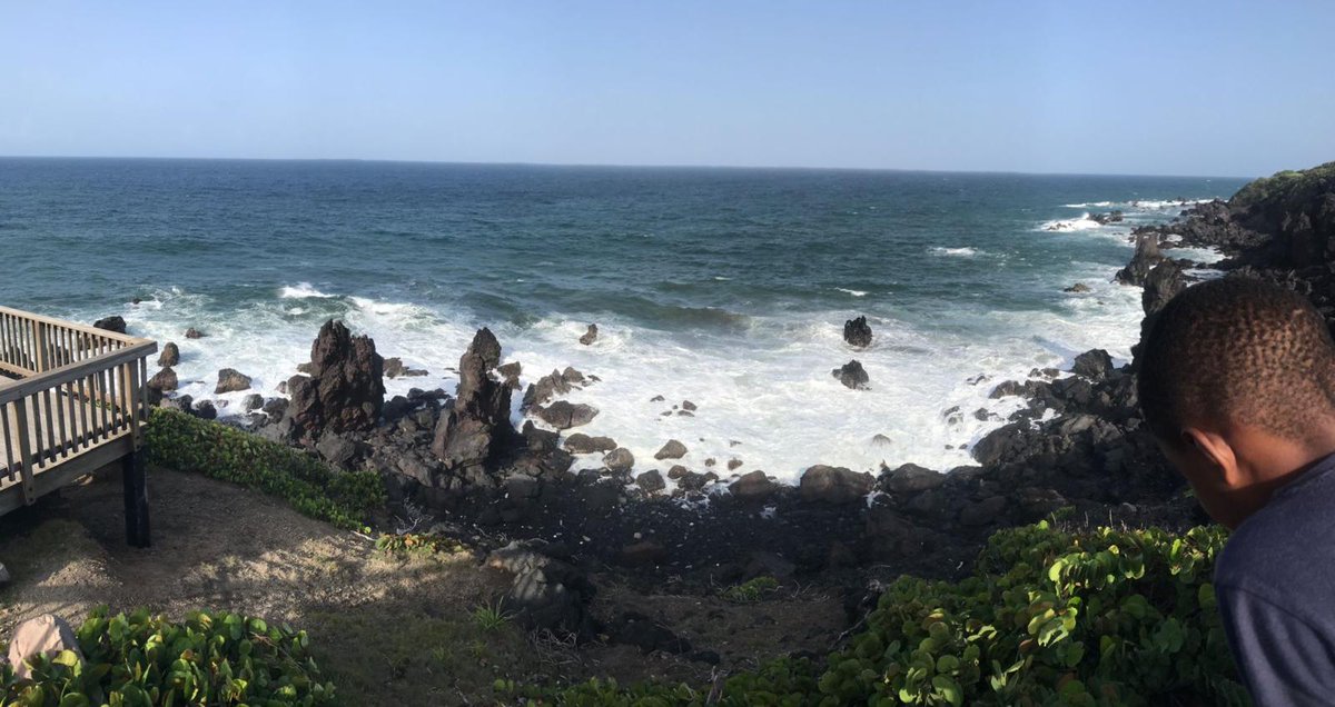 KejelJ's tweet photo. Rock formation from lava flow at the base of coastal cliffs in Belle Vue, St Kitts. Definitely a site to see when you visit! #volcanicactivity #inactivevolcano https://t.co/4218Z7Hyve