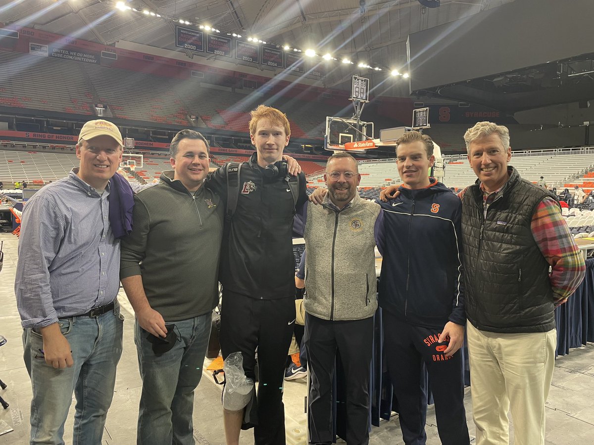 ScrPrepSports's tweet image. #ScrantonPrep in the house at the Carrier Dome! Basketball stand-outs, Leo O’Boyle ‘19 and Paddy Casey’17 faced off tonight as the @LafayetteMBB traveled to @Cuse_MBB to take on the Orangemen. #NCAA Their former Prep coaches were court-side beaming with #PrepPride. #RollCavAlumni