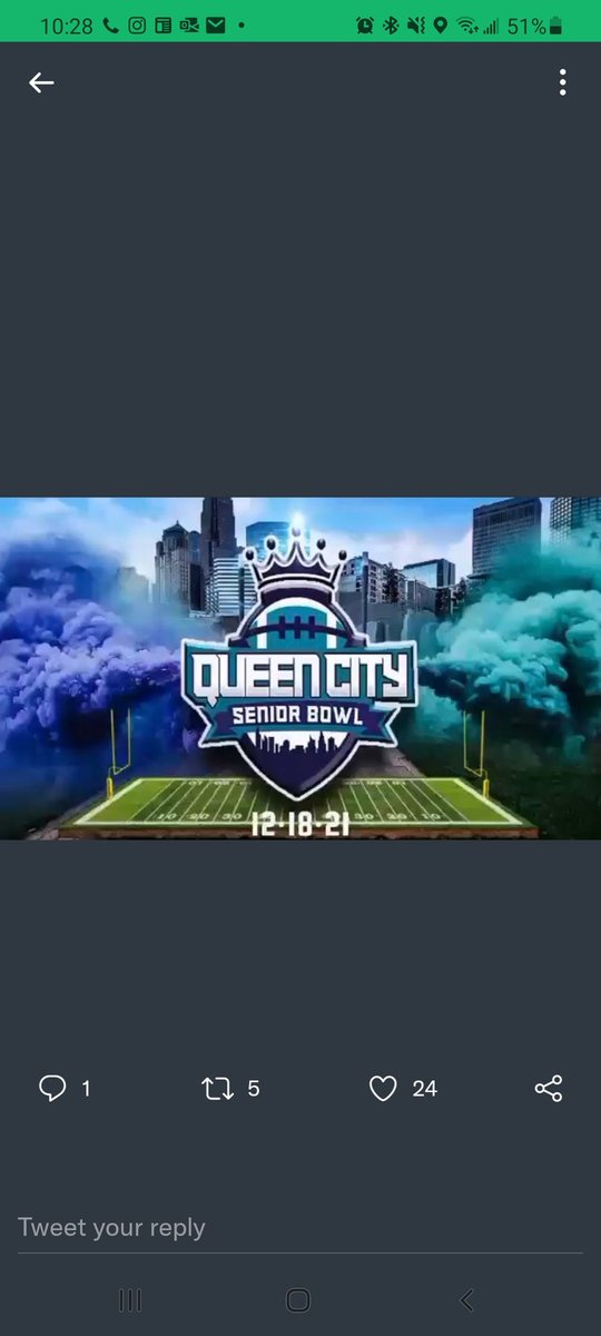 MichaelS7304's tweet photo. I am grateful for the opportunity to play on the 2021-2022 Queen City Senior Bowl. @NM_Vikings @NorthMeckFB @HOLD2017 @qc_seniorbowl https://t.co/SbbzCopr9J
