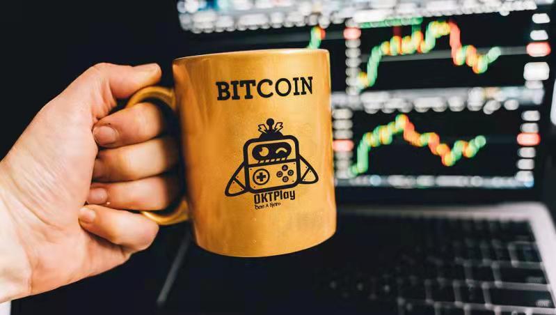 OktPlay's tweet photo. 🚀We should propose a toast to our strategy partner's awesome news.

Please our #oktparmy 
follow +Like + Retweet
#OEC 
@OKExChain
@OecNews_ 
@CoinMarketCap
@Jswap_Finance https://t.co/8XIjo7w4tx