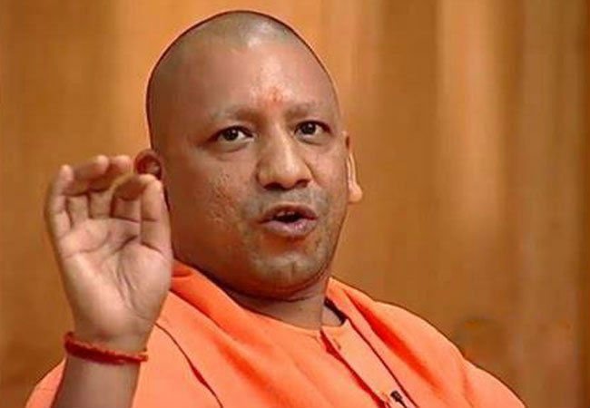 कहीं भी नमाज पढने की स्वतंत्रता है तो थानों में जन्माष्टमी पर कैसे प्रश्न उठा सकते हैं ?
      - योगी आदित्यनाथ ( CM उत्तरप्रदेश)

#PublicPlaces_Not_for_Namaz