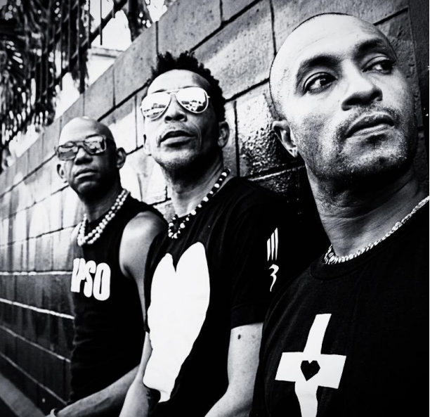 GenerationJuly's tweet photo. 3Canal has been one of the leading mainstream torchbearers for Rapso music since the early 2000s. They have released close to 200 songs &amp; won several COTT &amp; Sunshine Music Awards! https://t.co/znMi0DQGPb
#TrinidadAndTobago #thejulygeneration #rapso #Caribbean https://t.co/TJDumRooEp