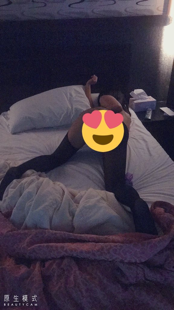 love662001's tweet photo. 想創一個賴群可聯誼也可以看福利的群組 
支持我ㄇ🥺不定時傳私密影片 可以私訓我了解❤️❤️
#小騷包 #欠幹 https://t.co/atNpQS6ZZY
