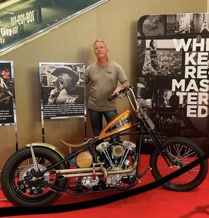 Papa_Het's tweet photo. #metallica #papahet 🏍 https://t.co/WQwc9NwEXh