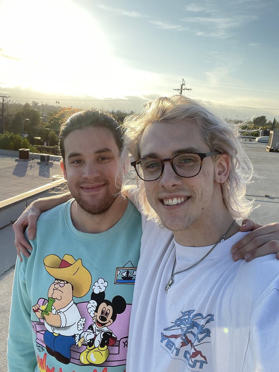 matthwatson's tweet image. For the first time since 2016, Ryan and I returned to the studio where we filmed Blonde Boyz, the first SuperMega video, etc. Climbed up on the roof where we shot Cyndago videos with Daniel back in 2015. Six years really flies by. Can’t wait for more. I love ya @elirymagee 🐒