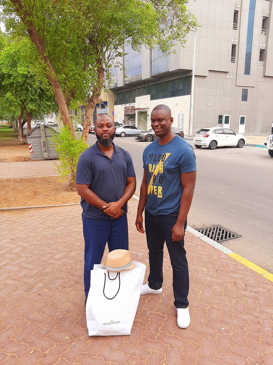 BlackJeffery4's tweet photo. Wednesdays are for meeting the sheikh for the midweek prayers....@MohammadMohaaa still  Repping for red dot.@vermi_official https://t.co/d0YRblJY7z
