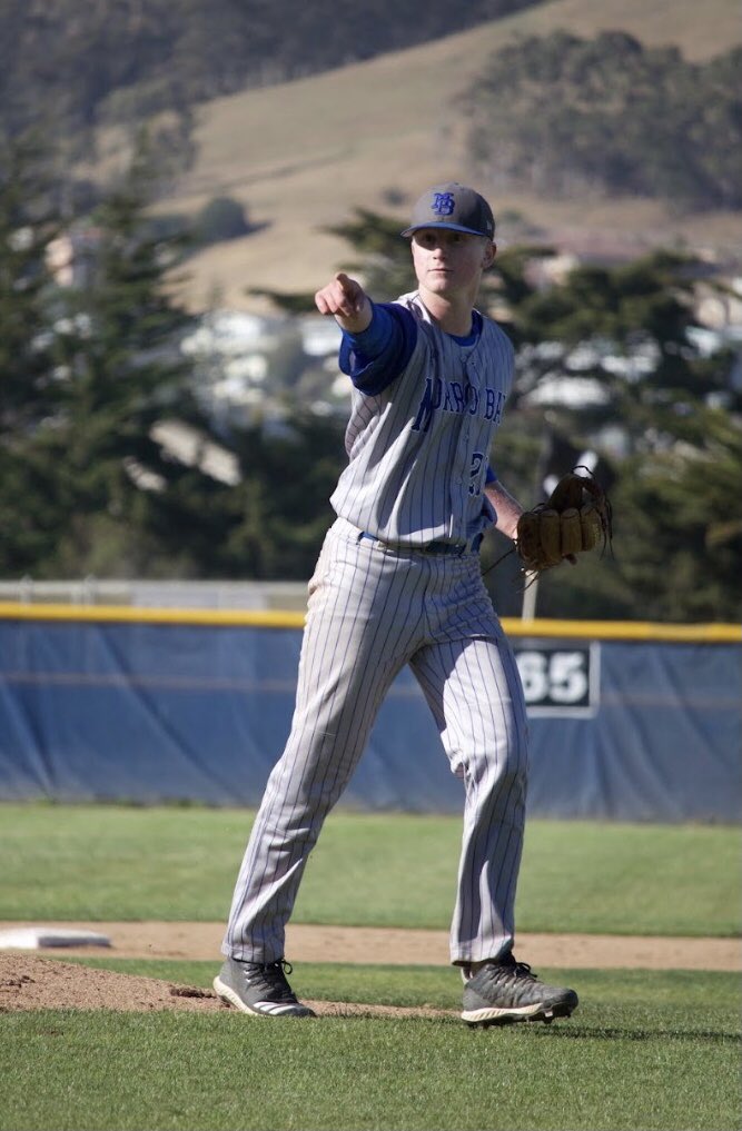 Morrobaybaseba1's tweet photo. Couldn’t be more proud of these 2 great young men who will be signing their NLI tomorrow.  Both will be continuing their academic and athletic careers at the D1 level.  Jackson Howell - St. Mary’s
Morgan Codron - Univ. of Portland. https://t.co/pO2NVu24kp